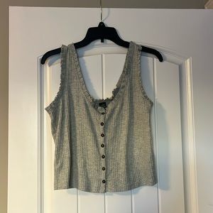 Wild Fable loose fitting medium cropped grey tank top